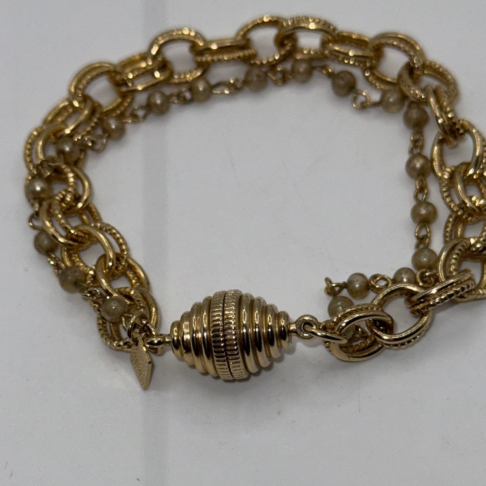 Sarah Coventry Elegant Gold Chain Bracelet